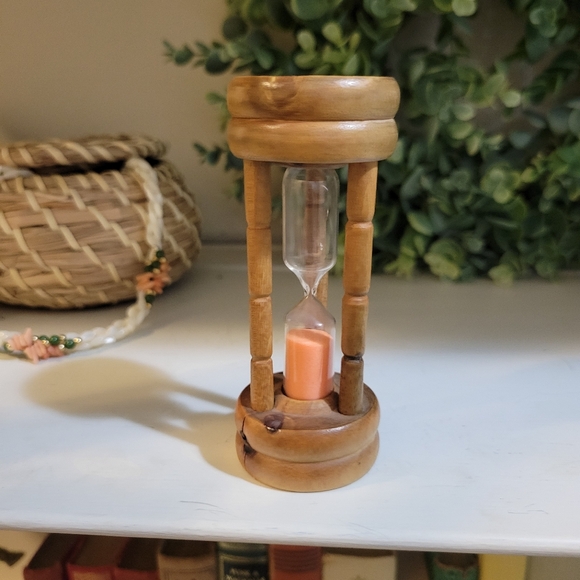 Wooden Hourglass Vintage Mini Glass Orange Sand Timer - Picture 3 of 7